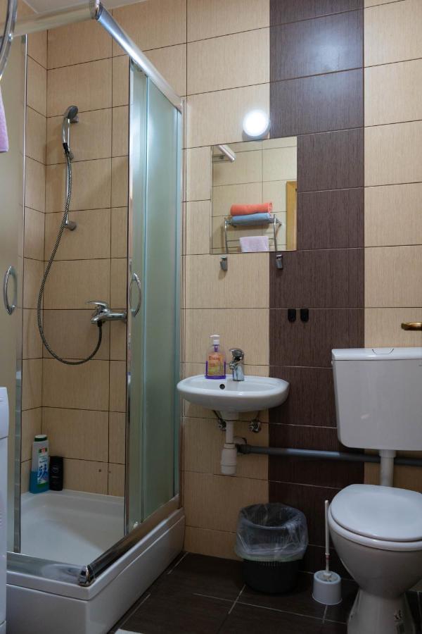 Apartment Eurho Osijek Luaran gambar