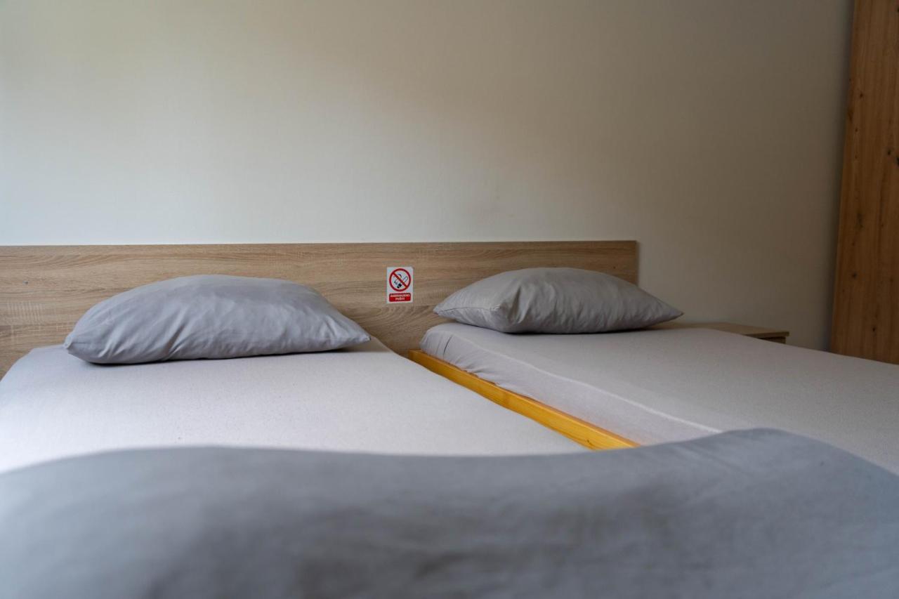 Apartment Eurho Osijek Luaran gambar